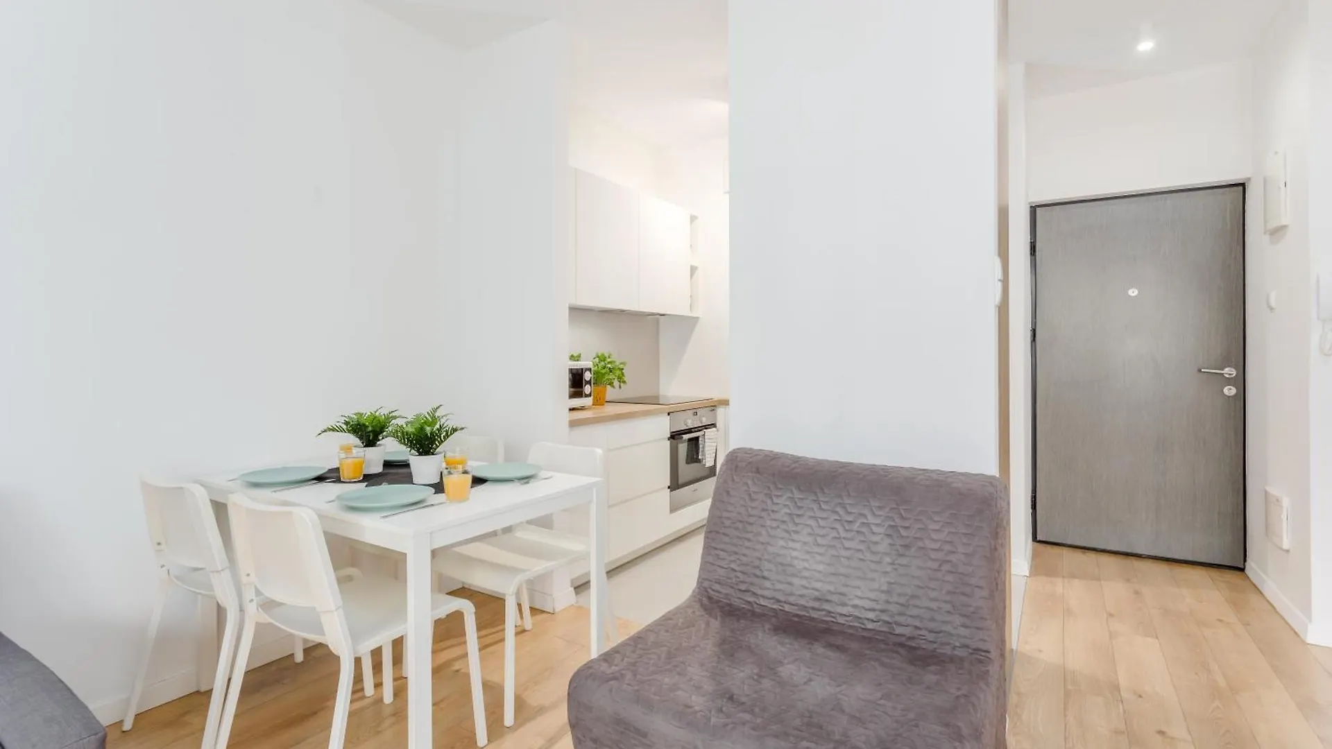 Warsaw In City Apartments